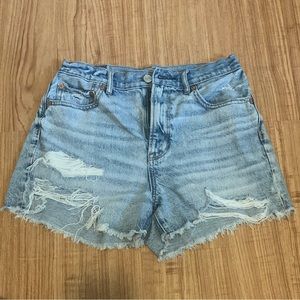 American Eagle Highest Rise 90s Boyfriend short